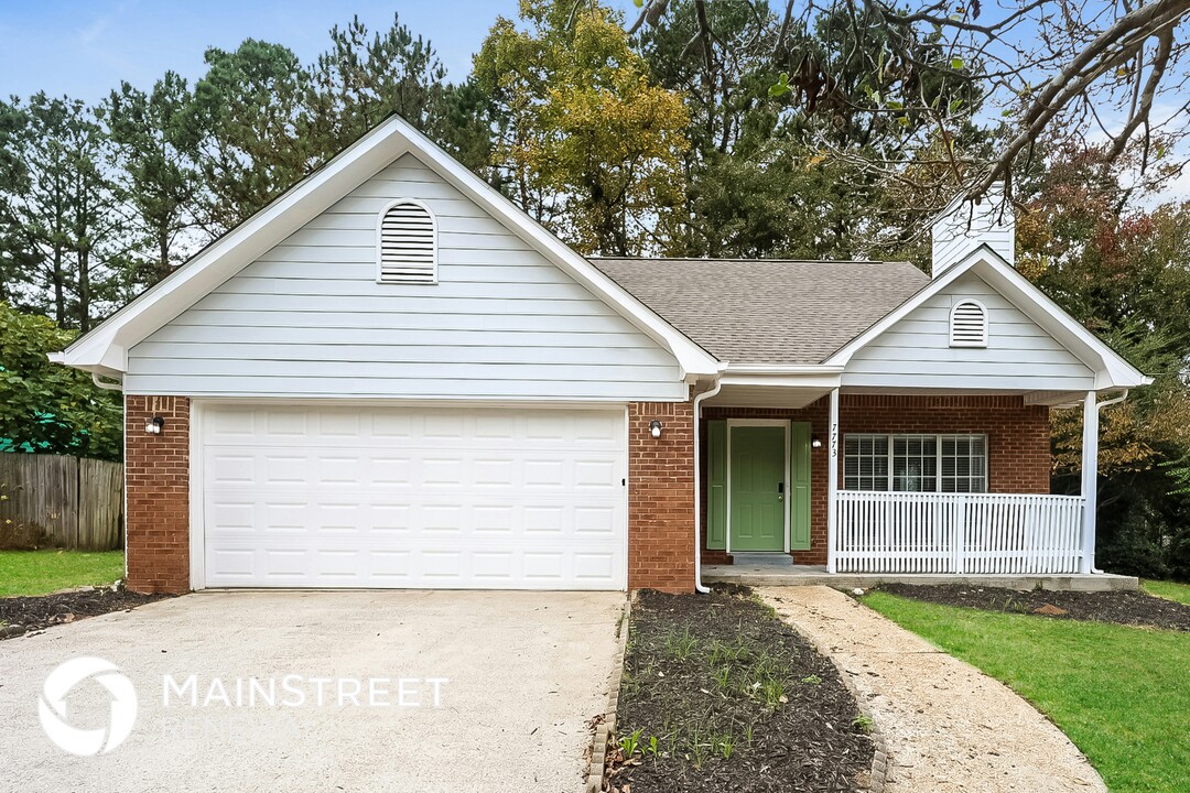 7773 Antebellum Ln in Riverdale, GA - Building Photo