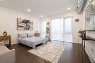 1415 N 7th St, Unit 3 in Philadelphia, PA - Building Photo - Building Photo