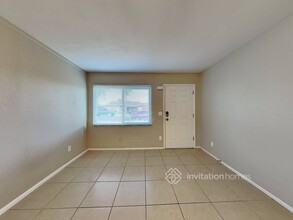 1859 W Lynne Ln in Phoenix, AZ - Building Photo - Building Photo