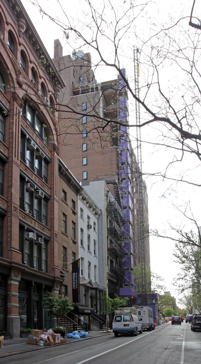 Brittany Hall - NYU in New York, NY - Foto de edificio - Building Photo