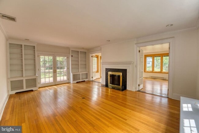 property at 2305 Macdonough Rd