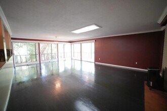 1105 Solana Ave in Tallahassee, FL - Building Photo - Building Photo