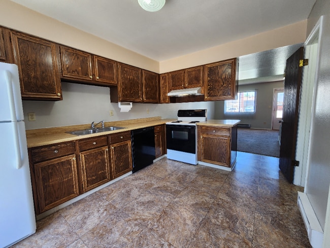 55 Castle Royal Dr in Pueblo, CO - Building Photo - Building Photo