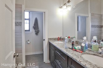 1542 N Oakley Blvd-Unit -#2 in Chicago, IL - Building Photo - Building Photo