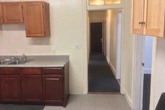 96 Hancock St, Unit Apt 2 in Boston, MA - Foto de edificio - Building Photo