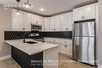 642 6th St NW in Grand Rapids, MI - Building Photo - Building Photo