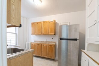 2436 Dorsey St in Bronx, NY - Building Photo - Building Photo
