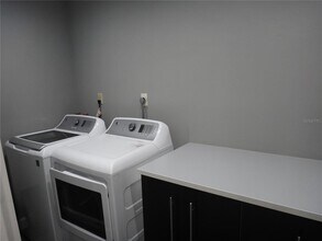 2746 Orchid Oaks Dr in Sarasota, FL - Building Photo - Building Photo