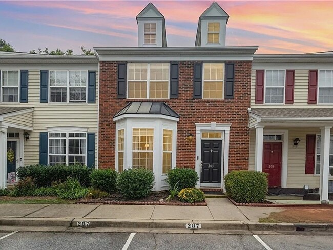 205 Bedwin Ct