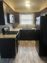 8139 83rd Pl in Justice, IL - Building Photo - Building Photo