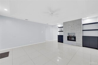2401 S Jackson Rd in Pharr, TX - Building Photo - Building Photo