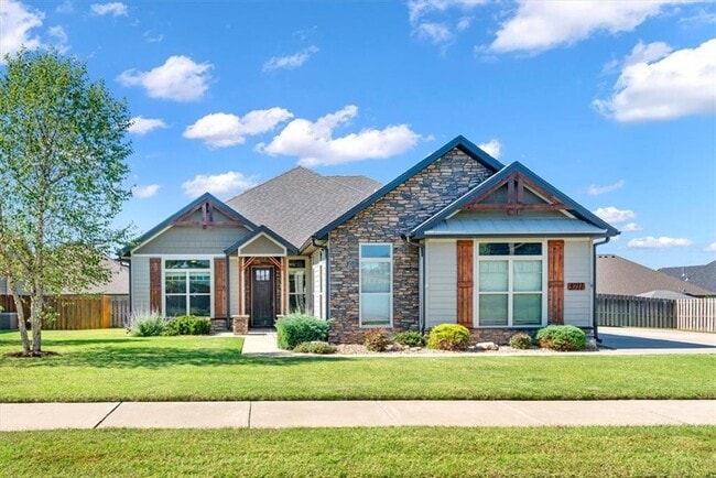 3711 Bitterroot St in Bentonville, AR - Building Photo - Building Photo