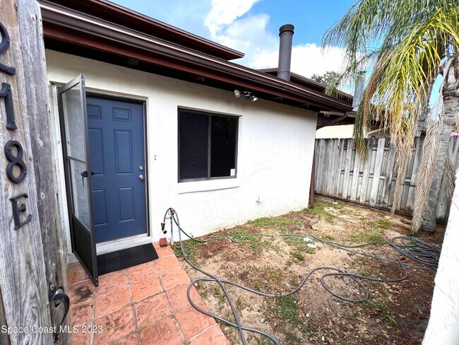 218 Long Point Rd in Cape Canaveral, FL - Building Photo - Building Photo