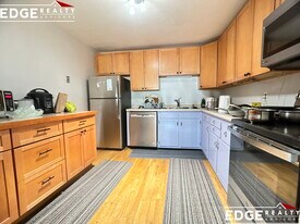 11 Cogswell Ave, Unit 11 in Cambridge, MA - Building Photo