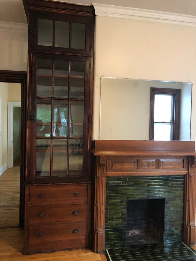 20 Grant St, Unit Apt 1 in Portland, ME - Foto de edificio - Building Photo