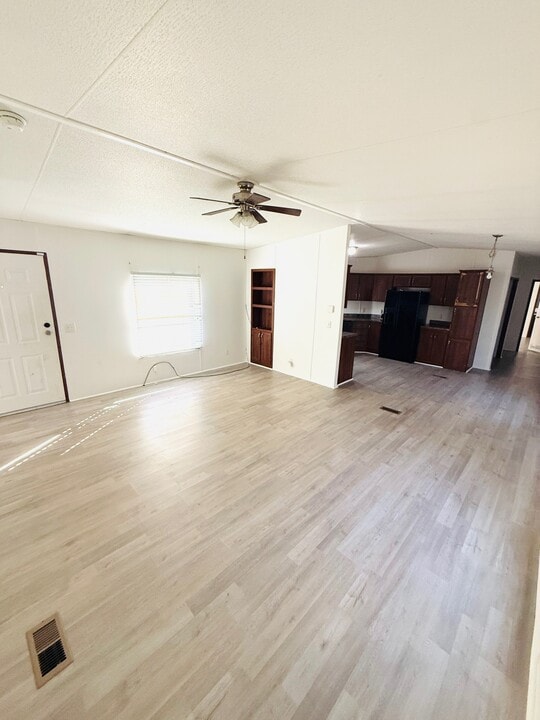 226 Blanco Dr in Youngsville, LA - Building Photo