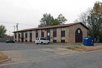 Grant Apartments in Oklahoma City, OK - Foto de edificio - Building Photo