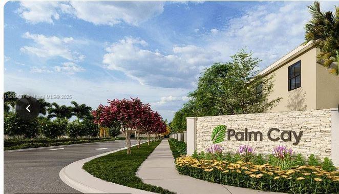 310 NE 12th St in Florida City, FL - Building Photo