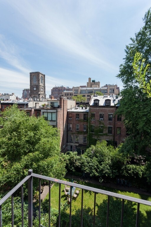property at 350 W 21st St