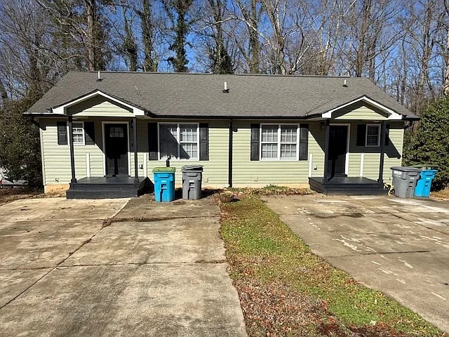 Room in Duplex on North St, Unit 511 in Belmont, NC - Building Photo - Building Photo