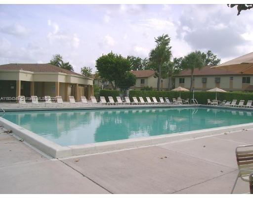 4620 W McNab Rd in Pompano Beach, FL - Building Photo - Building Photo