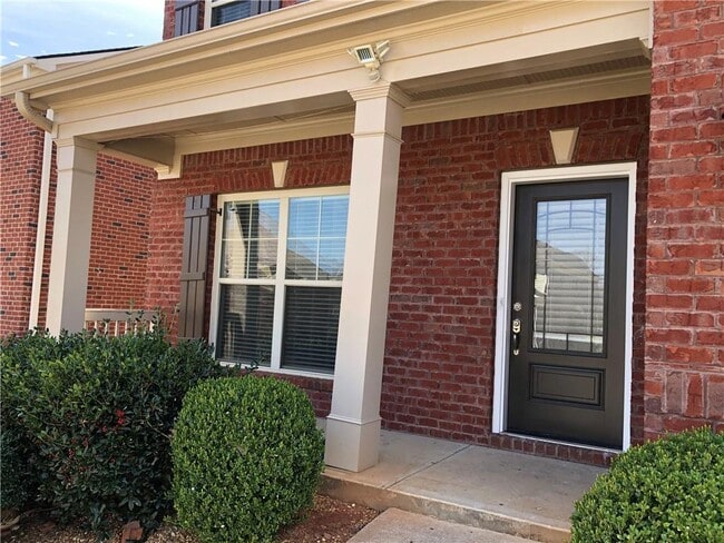property at 48 Dover Commons Dr