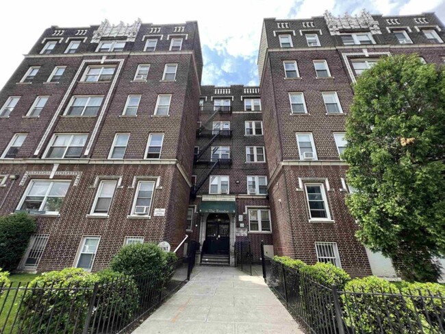 property at 9 Gifford Ave
