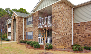 Greystone Apartments in Rainbow City, AL - Building Photo - Building Photo