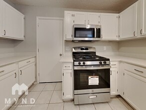 10826 Riana Dr in Houston, TX - Building Photo - Building Photo