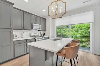 1005 E 36th St in Charlotte, NC - Building Photo - Building Photo