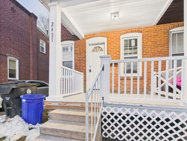 property at 2427 Penn St