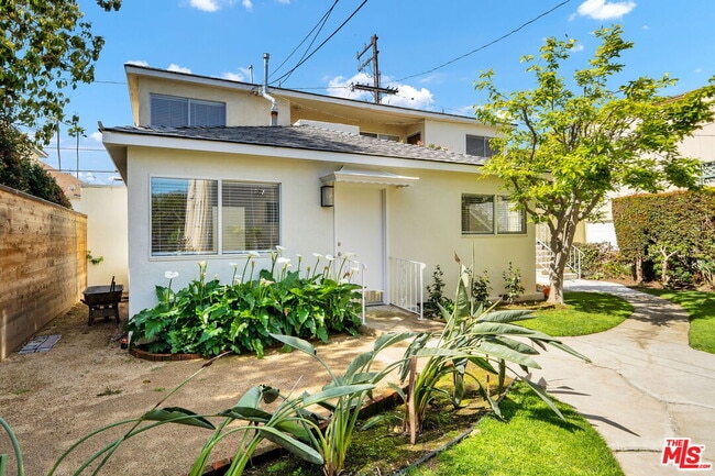 950 Euclid St in Santa Monica, CA - Building Photo - Building Photo