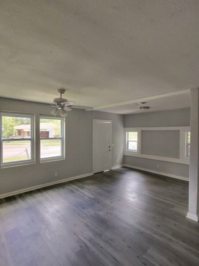 property at 1080 W 13th St