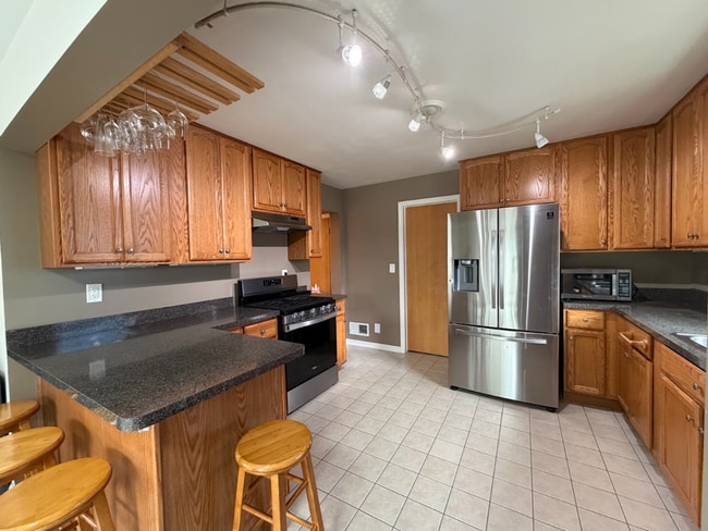 property at 5540 Fairview Ave