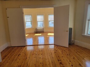 38 School St in Everett, MA - Building Photo - Building Photo