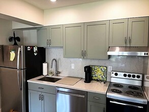 240 La Bonte St in Dillon, CO - Building Photo - Building Photo
