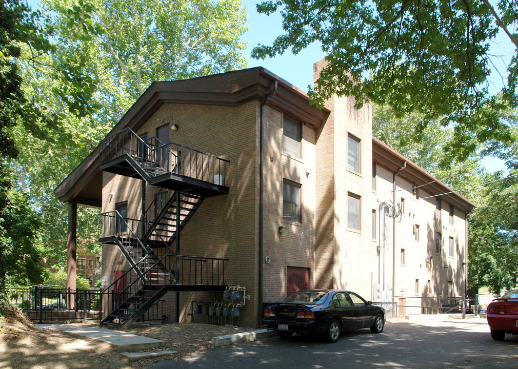 1892 Indianola Ave in Columbus, OH - Building Photo