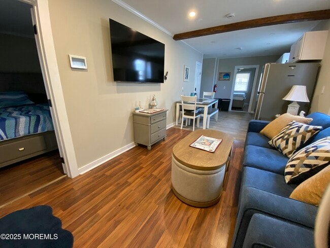 215 Webster Ave in Seaside Heights, NJ - Building Photo - Building Photo