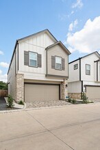 3115 Skyrock Dr in Houston, TX - Building Photo - Building Photo