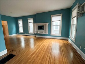 20 Sumner Park in Rochester, NY - Building Photo - Building Photo
