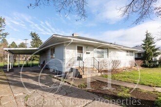 1665 University Dr in Walla Walla, WA - Foto de edificio - Building Photo