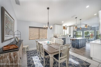 1021 Indian Oaks Dr in Melbourne, FL - Building Photo - Building Photo