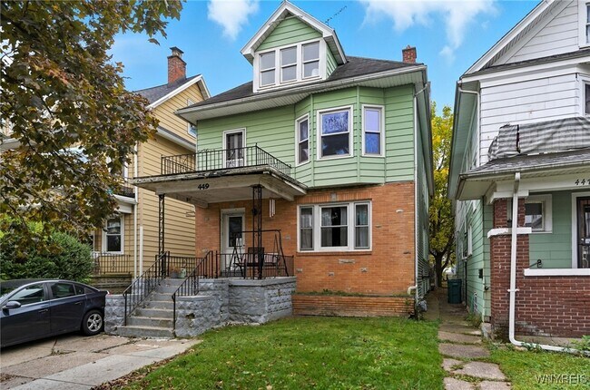 449 Bird Ave in Buffalo, NY - Building Photo - Building Photo