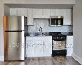 1912 Silver St in Jacksonville, FL - Building Photo - Building Photo
