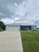 6609 Concord St in Sebring, FL - Building Photo