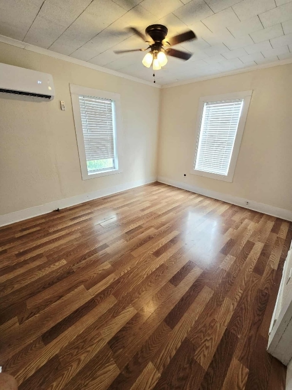 18 N Avenue C in Freeport, TX - Building Photo - Building Photo