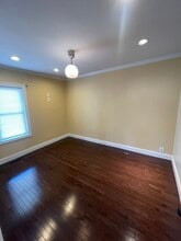 99 Plain St, Unit 1 in Fall River, MA - Building Photo - Building Photo