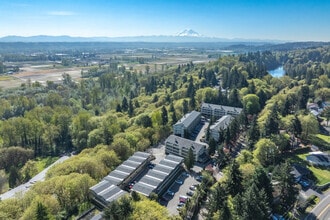 Swiss Gables Apartment Homes in Kent, WA - Building Photo - Building Photo