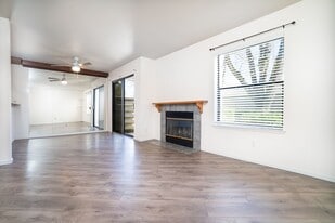 429 Mission Blvd in Santa Rosa, CA - Building Photo