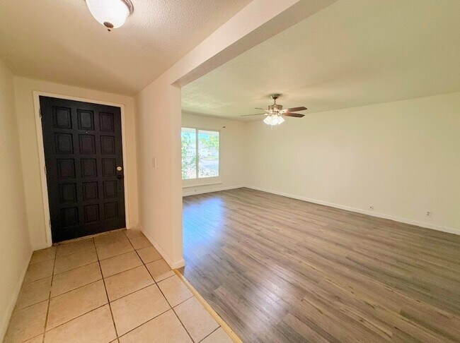 2972 Bedford Dr in Merced, CA - Building Photo - Building Photo